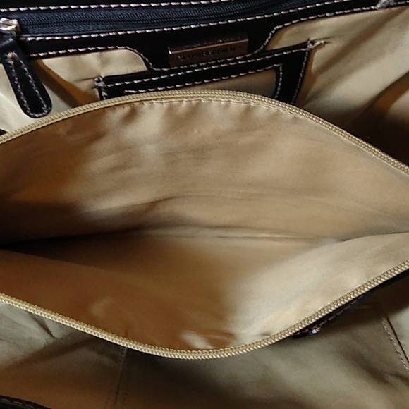 Giani Bernini black leather domed satchel - Picture 9 of 16